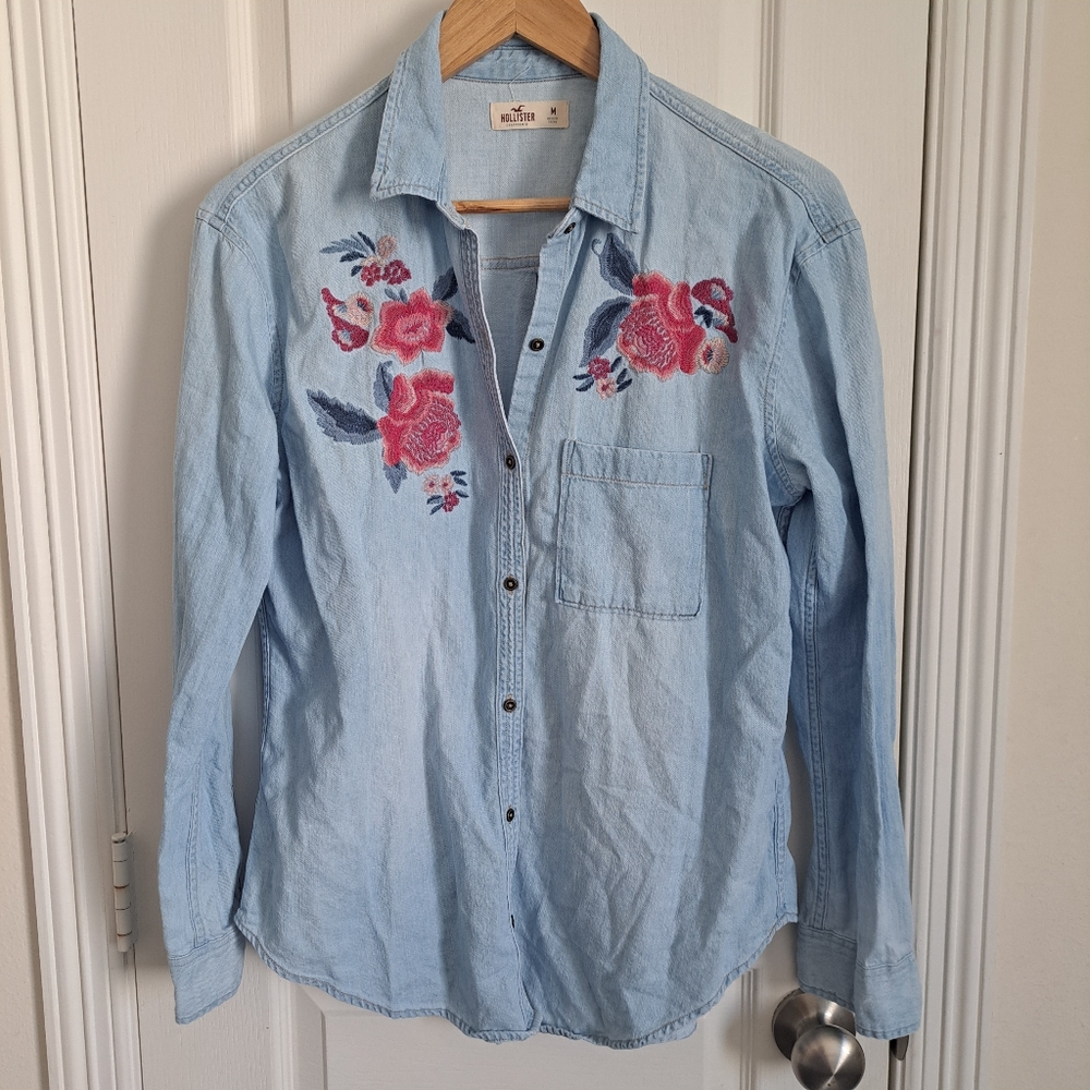 Hollister Denim Shirt Size M
